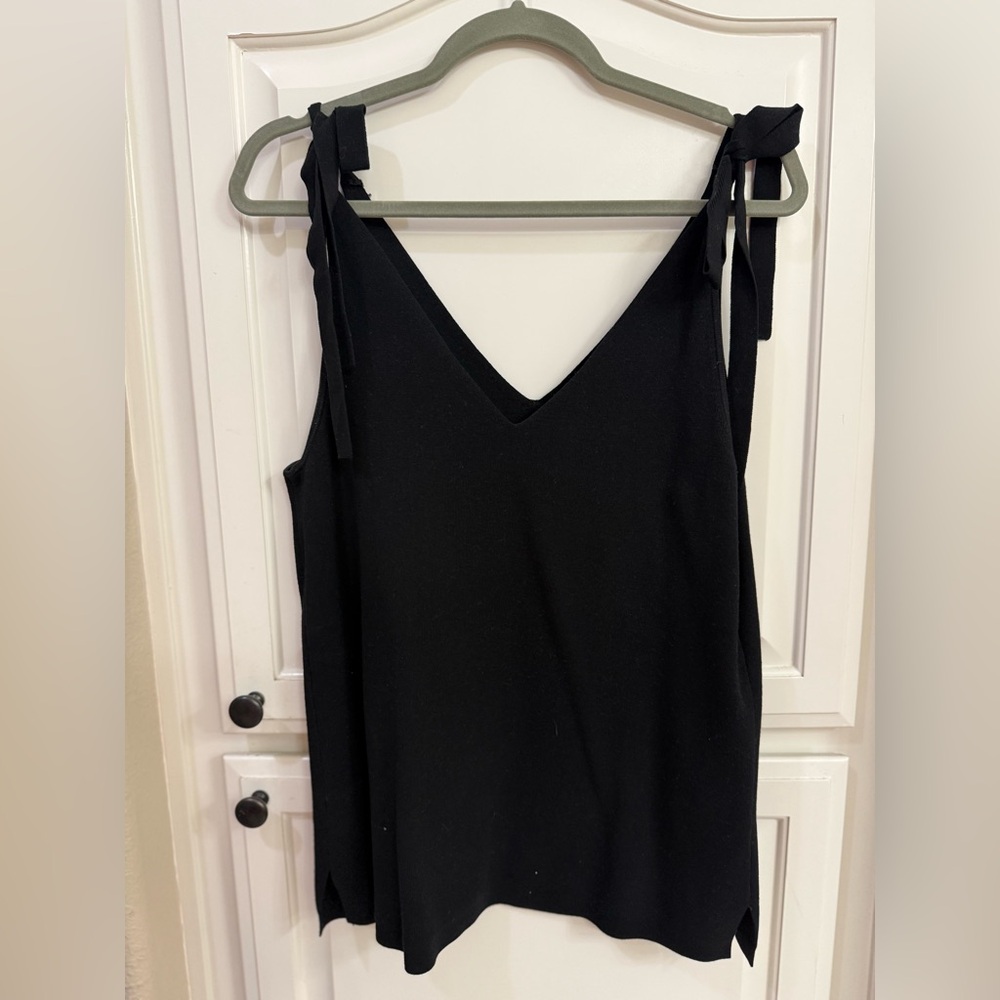 Tie shoulder ANN TAYLOR black tank top shirt sz M